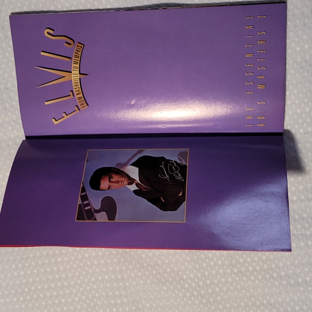 Elvis Collectables - Picture 4 of 5